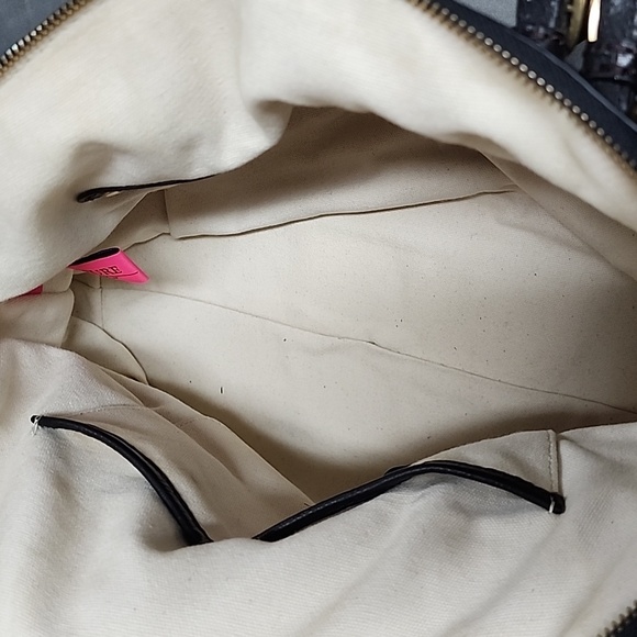 Juicy Couture large black leather bowling bag with gold hardwear - Picture 5 of 8